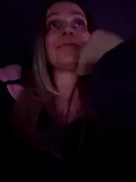 Bondgirl_013 webcam stripchat model stream image