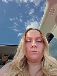 Bondgirl_013 webcam model stream image