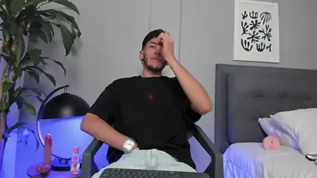 Tylerffoxx webcam model stream image