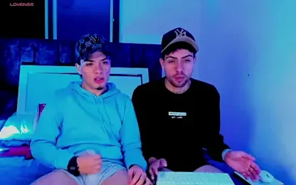 alex_and_christhoper webcam model stream image