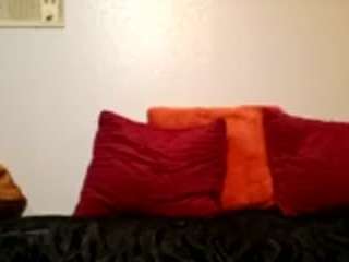 puxxymassage webcam model stream image