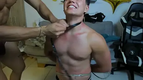 julian_wallace webcam stripchat model stream image