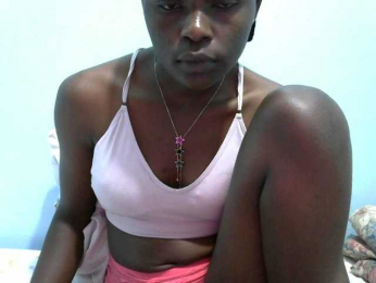 hey-its-nova webcam model stream image