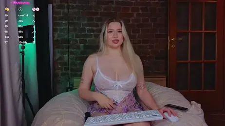 helen_frogg webcam model stream image