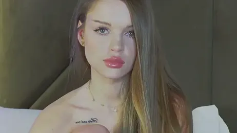 MarilynNova webcam stripchat model stream image