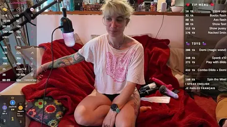 Lovilyn24 webcam model stream image