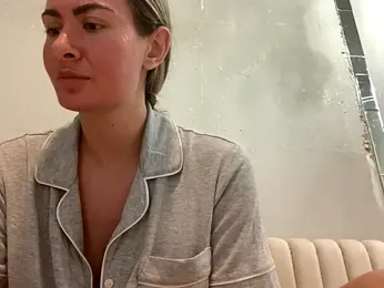 Alyssa_rhoades webcam model stream image