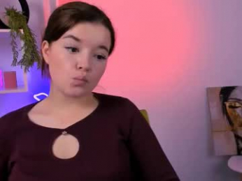 nika_still webcam model stream image