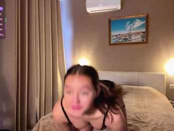 MonaBucek webcam model stream image