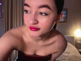 MonaBucek webcam model stream image