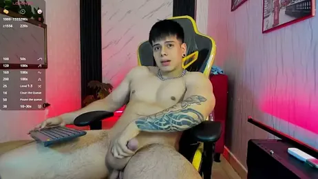 xKevyn webcam stripchat model stream image