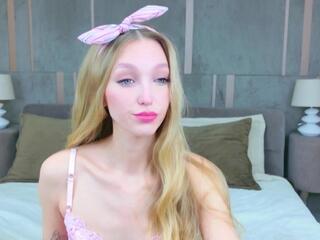 Kelly Bradford webcam model stream image