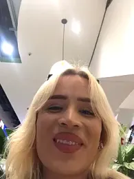 alexawinterrr webcam model stream image