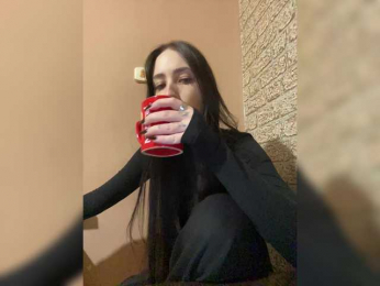 Hikikomori27 webcam model stream image