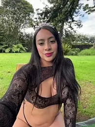JuliettaGmz webcam model stream image
