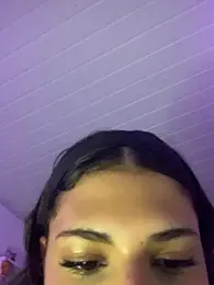 luluzinhax webcam model stream image