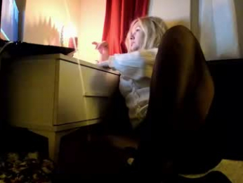 colette1w webcam model stream image