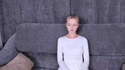 LucreciaGrisson webcam model stream image