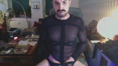 tom0819 webcam model stream image
