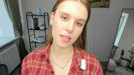 ArianaLeos webcam model stream image