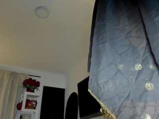 indianova webcam model stream image