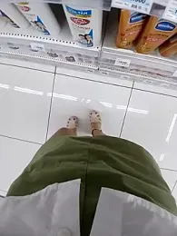 Mina-02 webcam model stream image