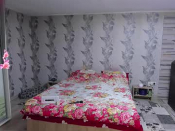 danamily webcam model stream image