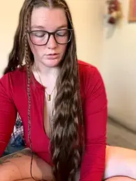 PussiesnCream_ webcam model stream image