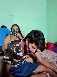 LoveOnStream webcam model stream image