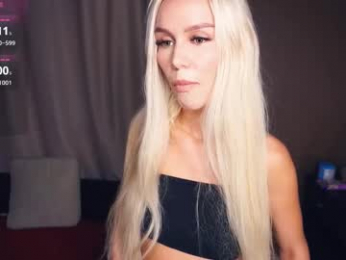 gwenbudlong webcam chaturbate model stream image