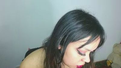 emerald00_ webcam model stream image