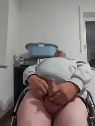 Flotschy85 webcam model stream image