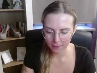 zoeyfancy webcam model stream image