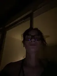 Chris06d22@xh webcam model stream image