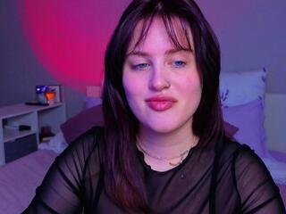 Sasssy Sarah webcam model stream image