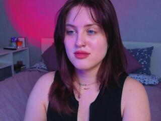 Sasssy Sarah webcam model stream image
