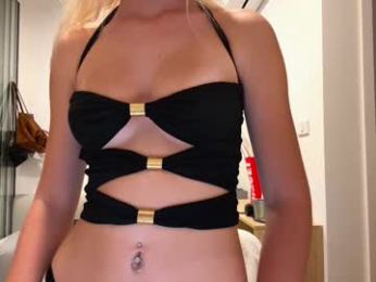 laraineprada webcam model stream image