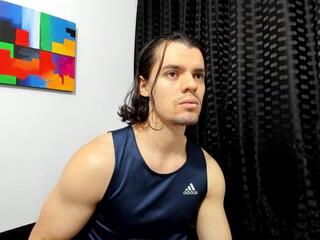 Keanu Crow webcam model stream image