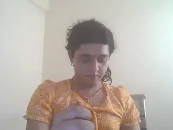 sexyindianbitchlilly webcam model stream image
