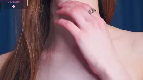 OnaZiroge webcam model stream image