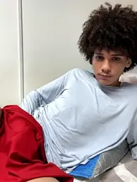 Max_Rain webcam stripchat model stream image