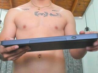 Calvin Hunter webcam flirt4free model stream image