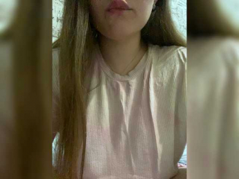 Snezhana-5402 webcam bongacams model stream image