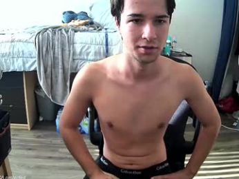 thelonglouie webcam model stream image