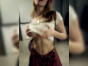 Fox-mia webcam bongacams model stream image