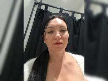 DIVo_0RA webcam bongacams model stream image