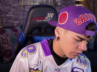 Andru Miett webcam model stream image