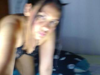 Mary Sweett webcam model stream image