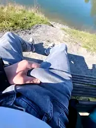 rezzzze webcam stripchat model stream image