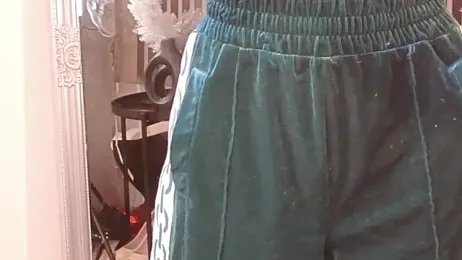 JuliaJuliette webcam model stream image